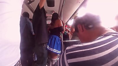 She was wearing a highly short skirt and she can't help but rub my salami on her buttocks, ARRIMONES CDMX